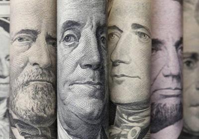 中国买家抛1174亿美国房产，巴菲特也撤离，美联储编织的盛宴或终结