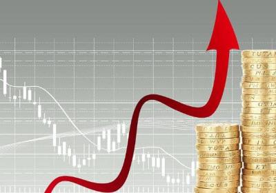 低位横盘放量卖出法如何操作？