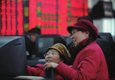 散户同时买入一只股票，能不能坐庄拉升涨停?